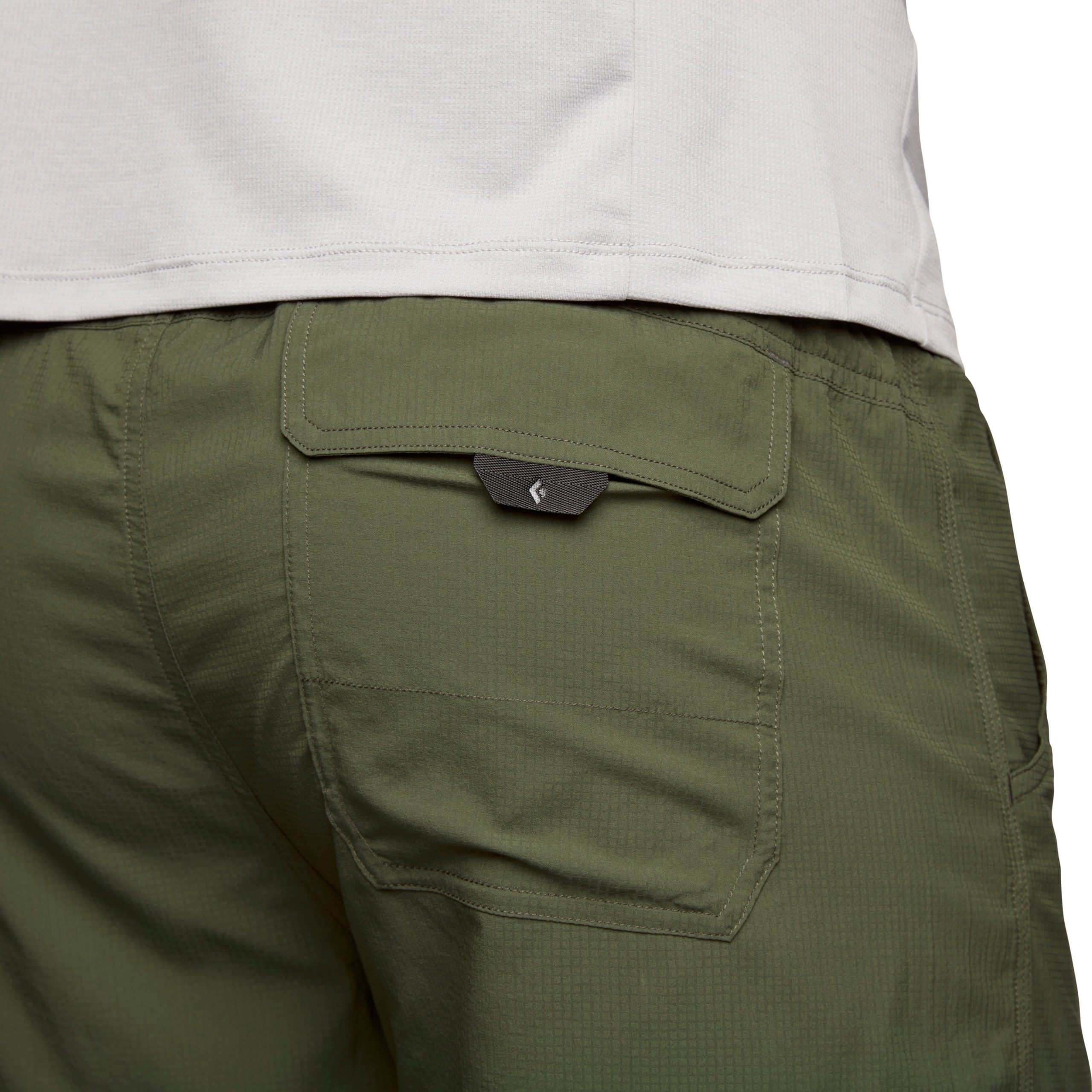Men's Sierra LT Shorts - Image 16